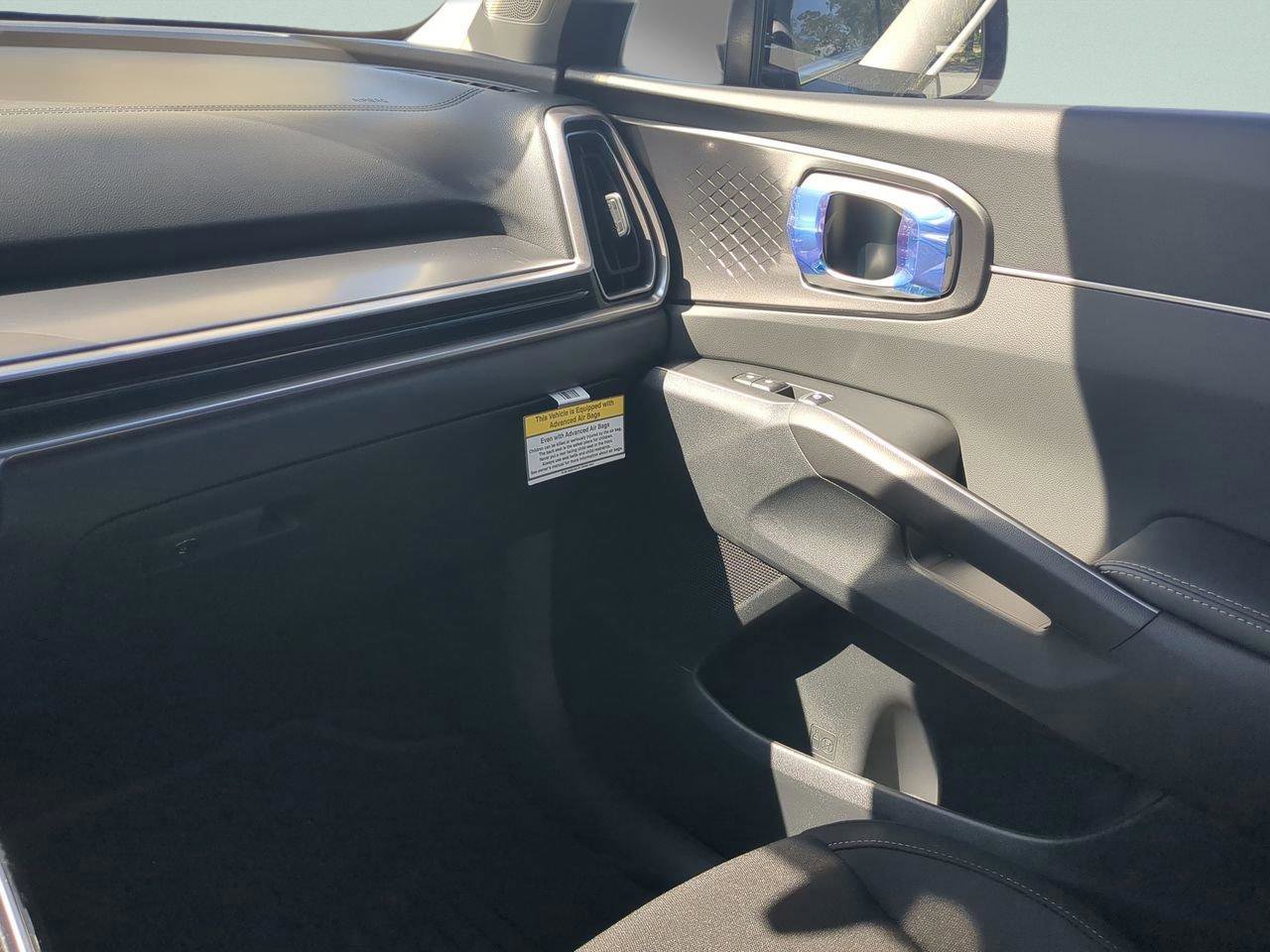 New 2026 Kia Sorento LX FWD image 13