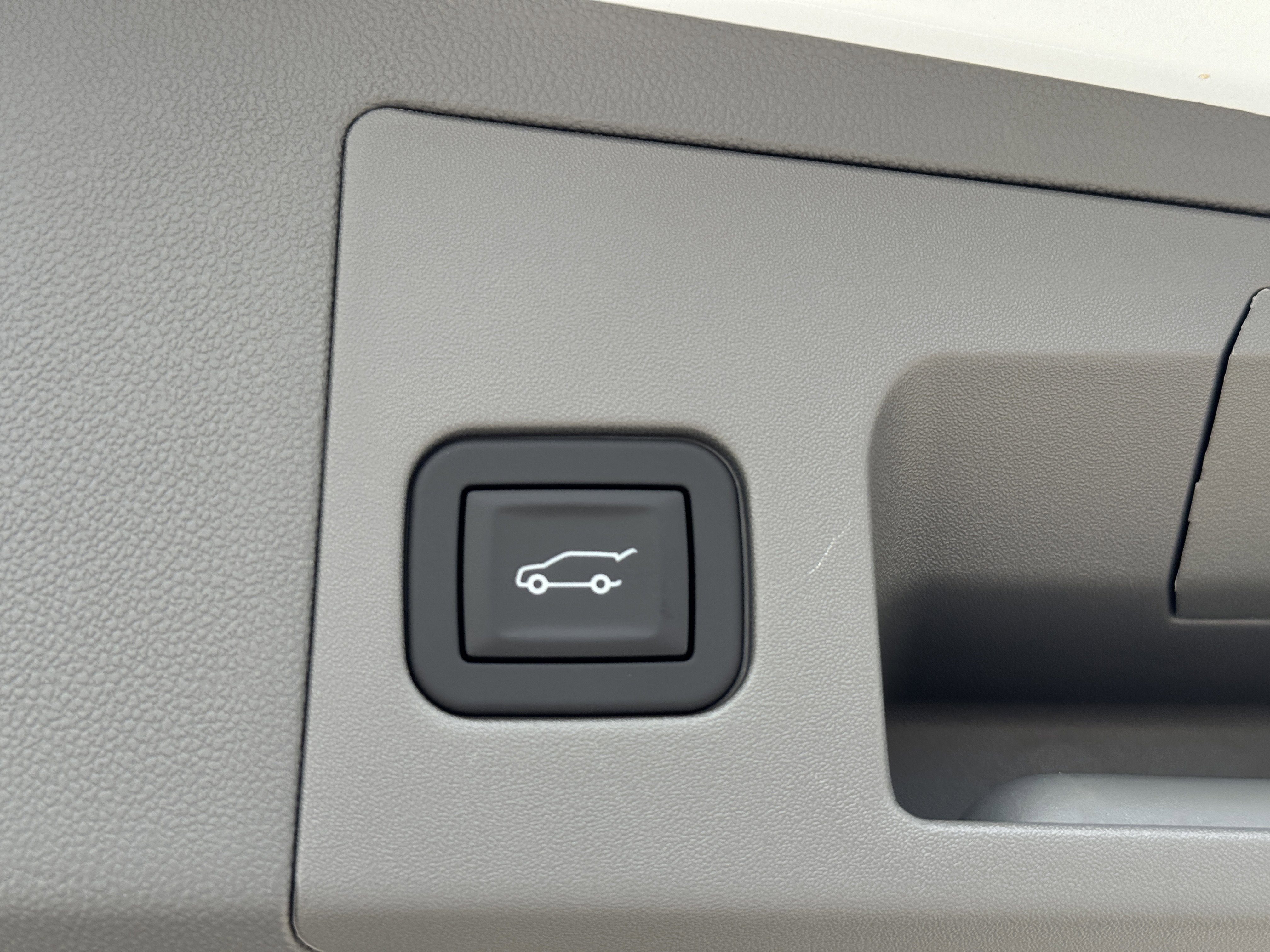 New 2025 Cadillac XT5 Premium Luxury image 12