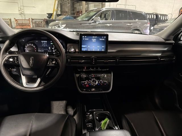 Certified 2022 Lincoln Corsair AWD w/ Equipment Group 101A image 17
