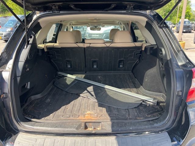 Used 2019 Subaru Outback 2.5i Limited AWD/4WD image 20