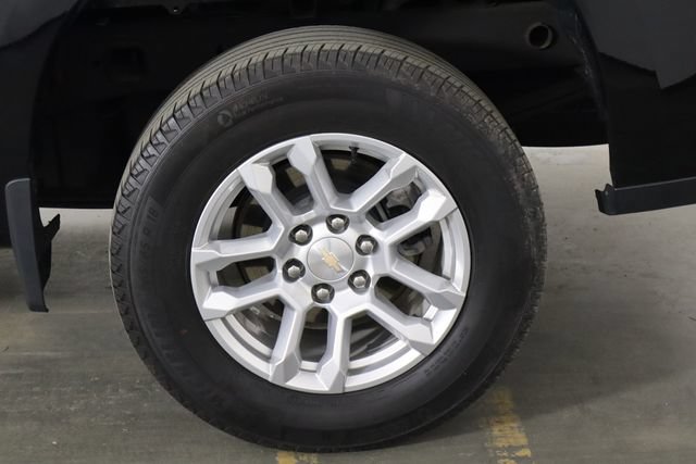 Used 2023 Chevrolet Silverado 1500 LT AWD/4WD image 34