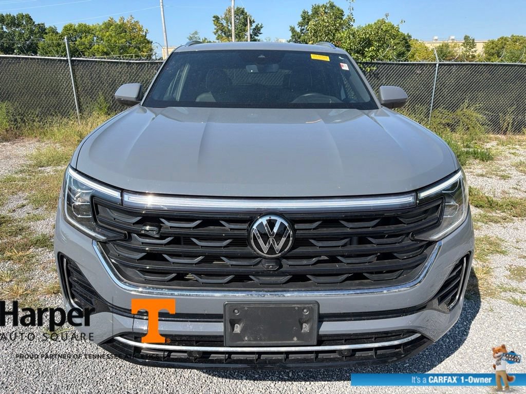 Used 2024 Volkswagen Atlas Cross Sport SEL Premium R-Line AWD/4WD image 8