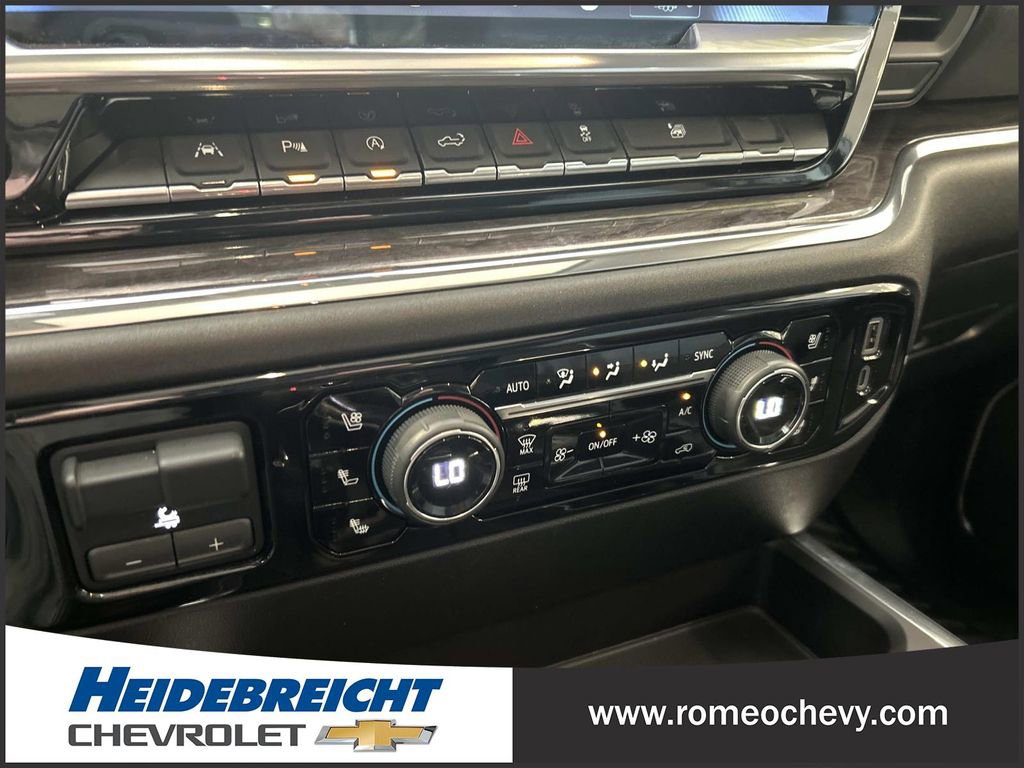 Used 2023 Chevrolet Silverado 1500 LTZ w/ LTZ Premium Package AWD/4WD image 24