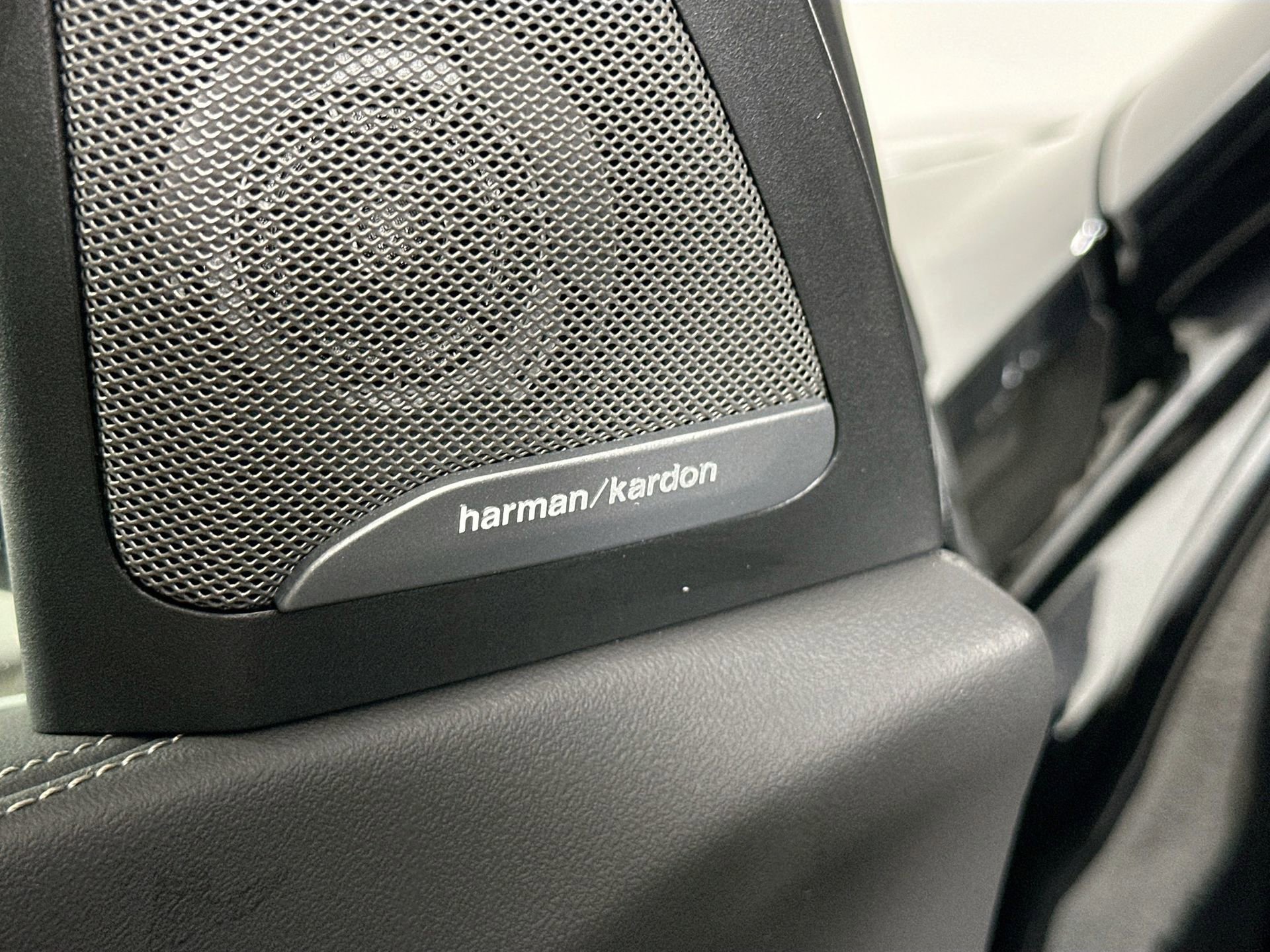 New 2026 BMW X5 xDrive40i w/ M Sport Package image 19