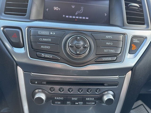 Used 2017 Nissan Pathfinder SL image 21