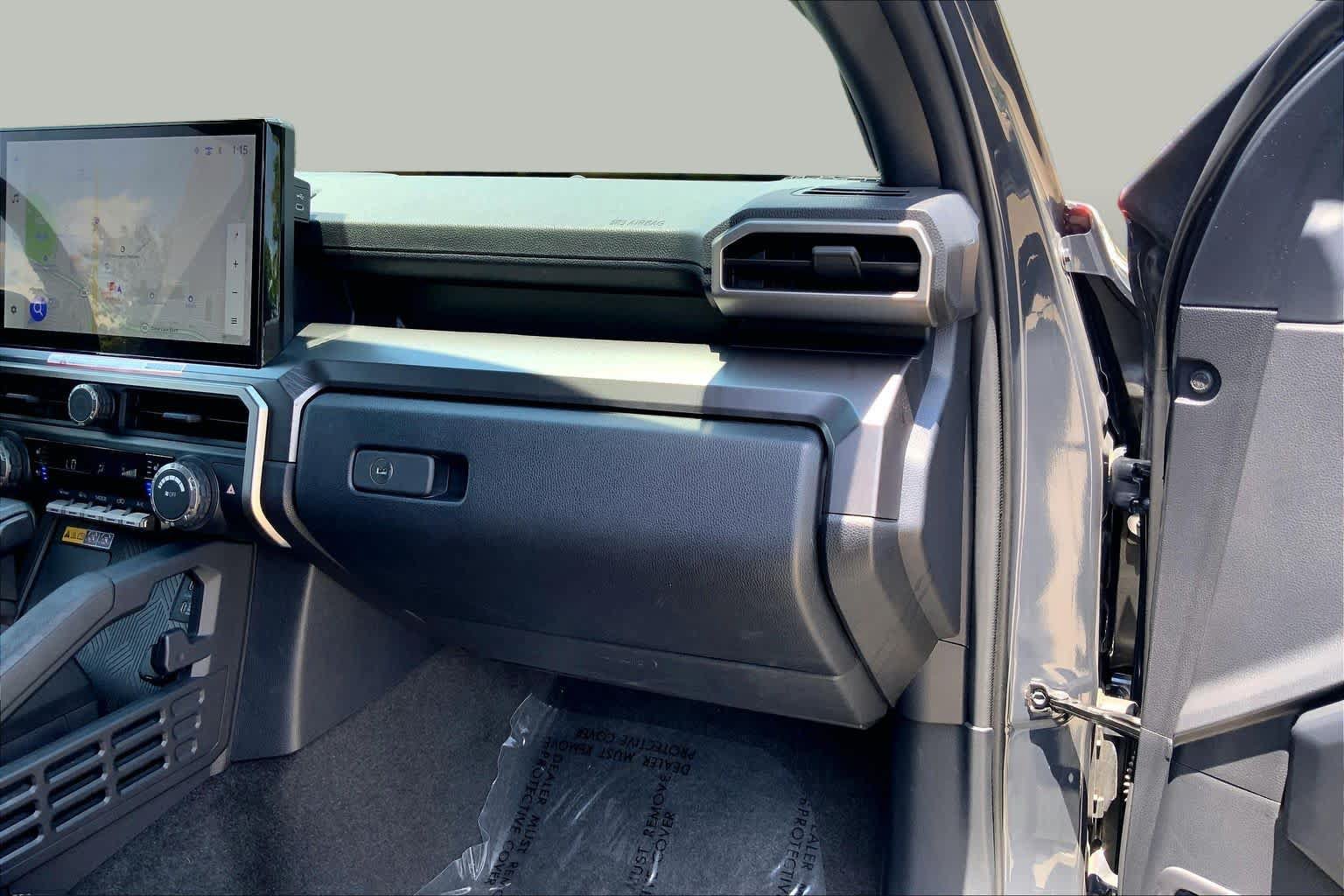 Certified 2025 Toyota 4Runner TRD Off-Road Premium AWD/4WD image 19