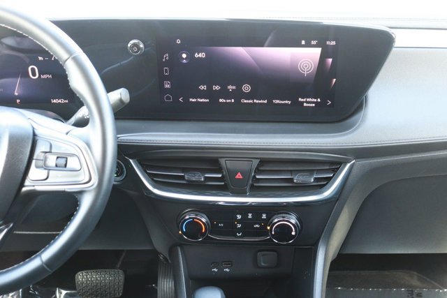 Used 2025 Buick Encore GX Preferred image 15