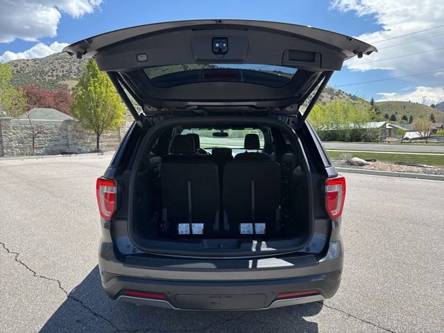 Used 2019 Ford Explorer XLT w/ Equipment Group 202A AWD/4WD image 7