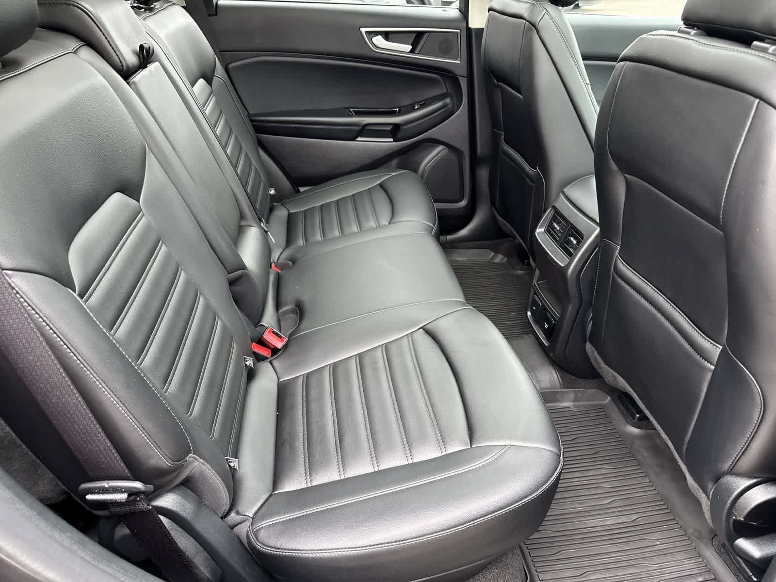 Used 2020 Ford Edge SEL w/ Convenience Package AWD/4WD image 21