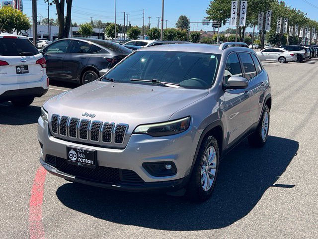 Used 2019 Jeep Cherokee Latitude w/ Popular Appearance Group AWD/4WD image 3