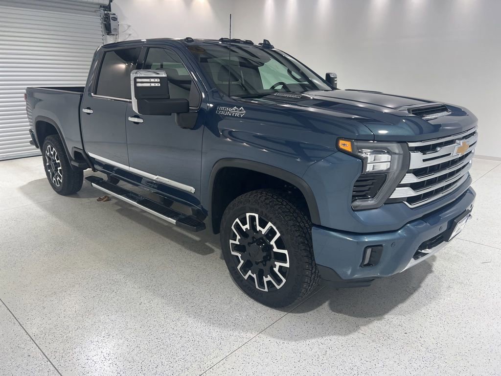 New 2025 Chevrolet Silverado 2500 High Country w/ Technology Package image 7
