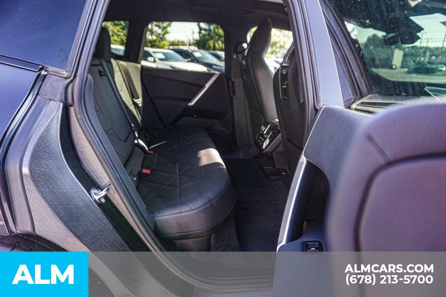 Used 2022 BMW iX xDrive50 w/ Dynamic Handling Package image 22
