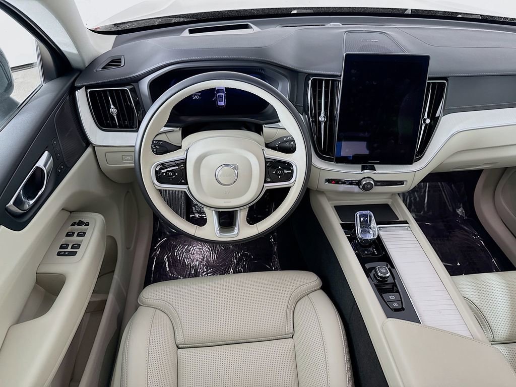 Certified 2026 Volvo XC60 B5 Ultra w/ Protection Package Premier image 24