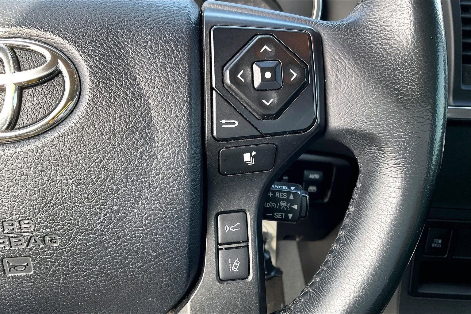 Used 2018 Toyota Sequoia TRD Sport image 22