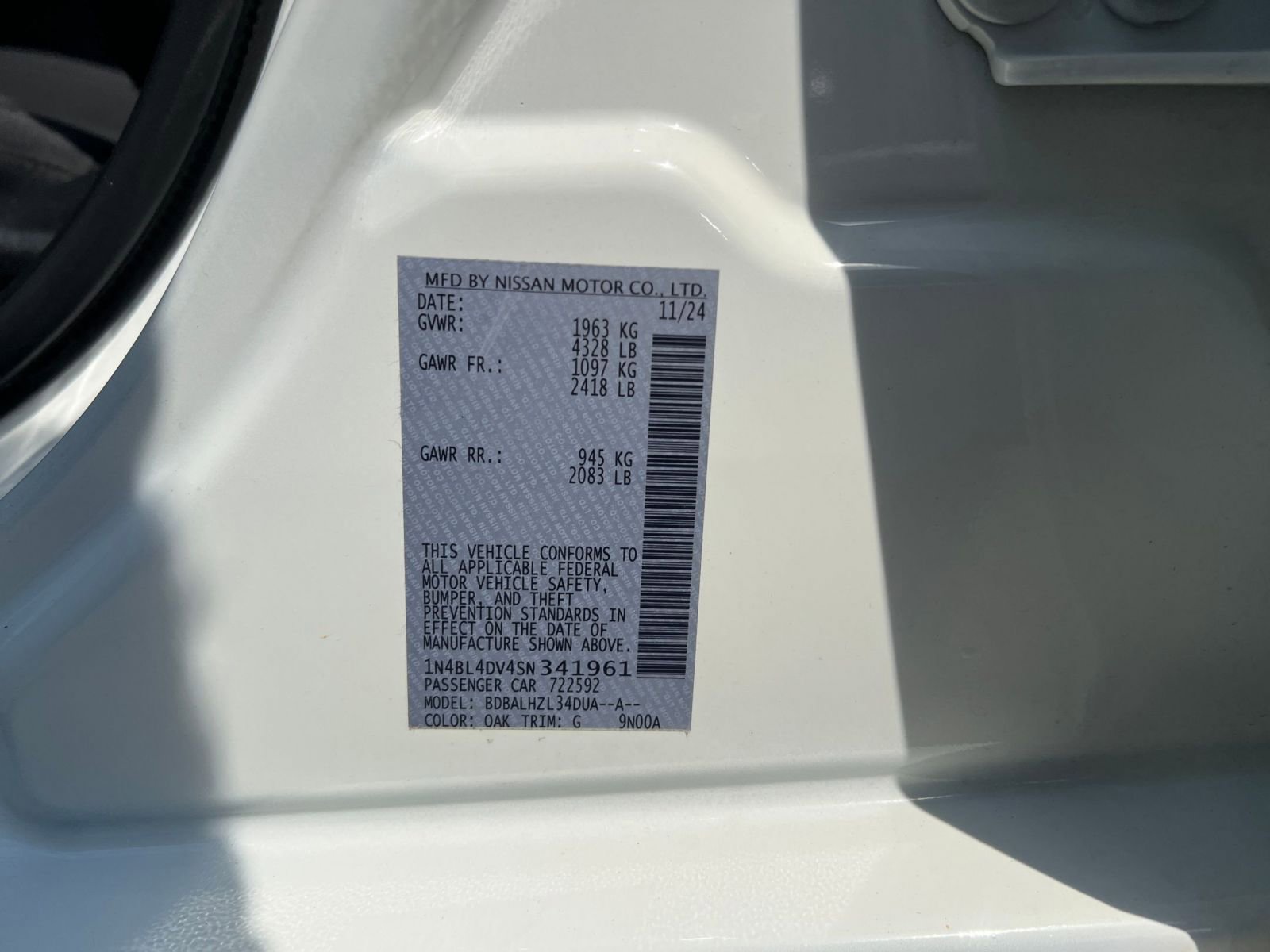 Used 2025 Nissan Altima 2.5 SV FWD image 30