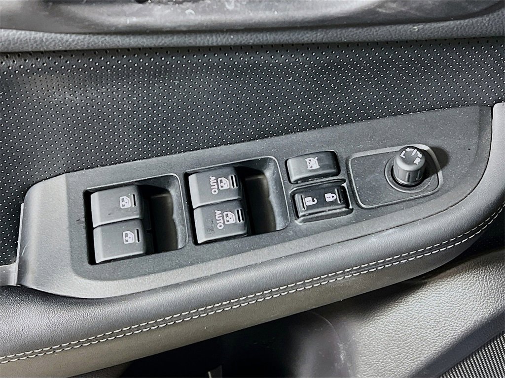 Used 2015 Subaru Legacy 2.5i Limited image 16