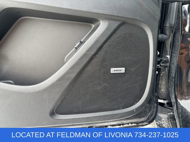 Used 2023 Chevrolet Traverse Premier image 24