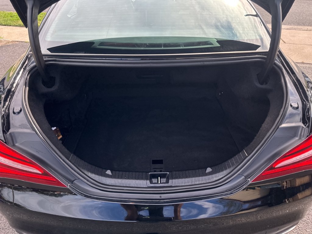 Used 2019 Mercedes-Benz CLA 250 4MATIC image 19