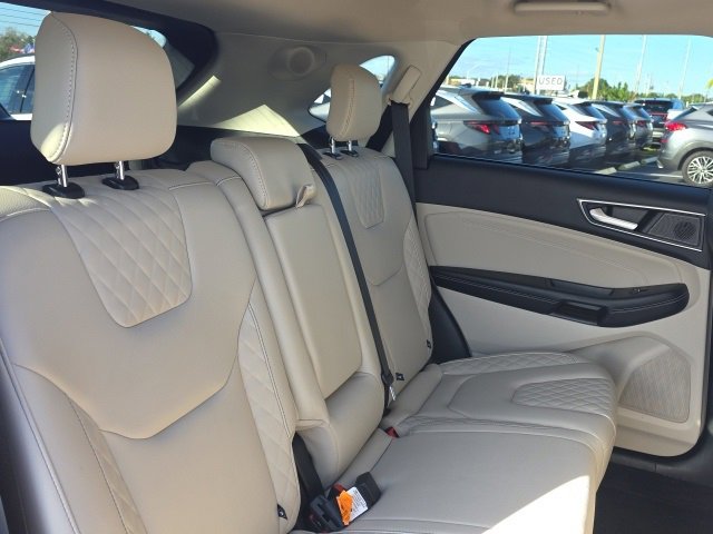 Used 2023 Ford Edge Titanium image 8