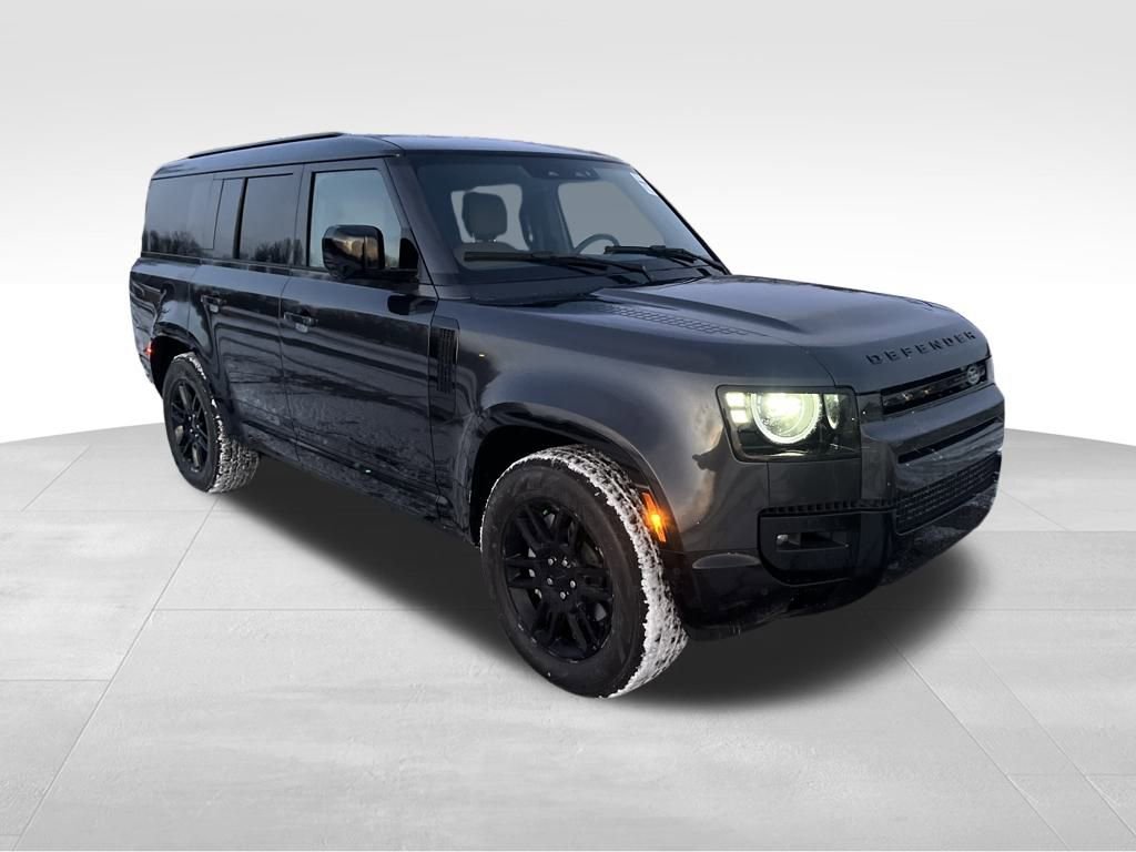 New 2026 Land Rover Defender 130 X-Dynamic SE image 7