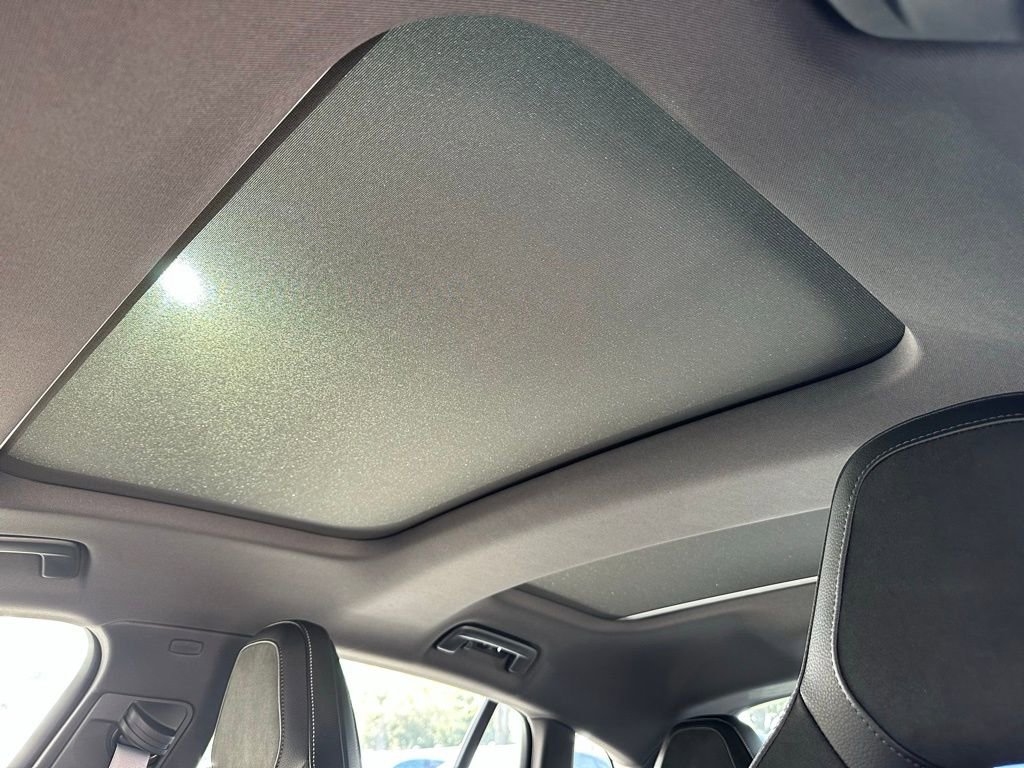 Used 2025 Porsche Panamera 4 image 29