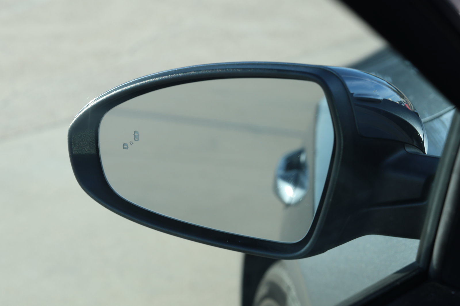 Used 2023 Kia Forte LXS w/ LXS Technology Package FWD image 9