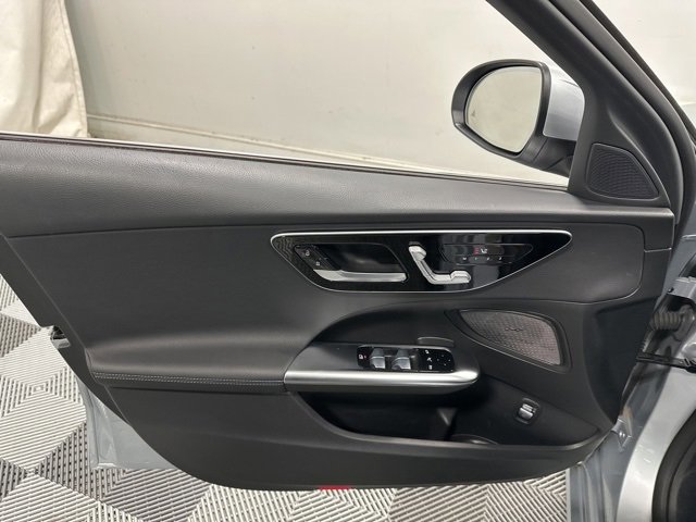 Used 2022 Mercedes-Benz C 300 4MATIC Sedan image 15