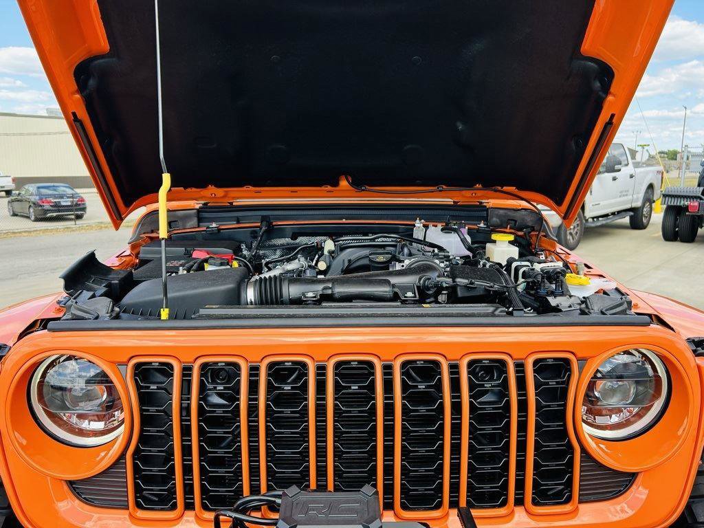 New 2025 Jeep Gladiator Sport w/ Premium Package image 44