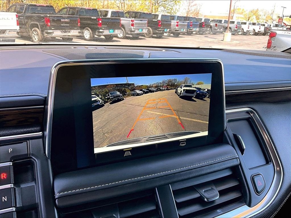 Used 2024 Chevrolet Tahoe Premier AWD/4WD image 19