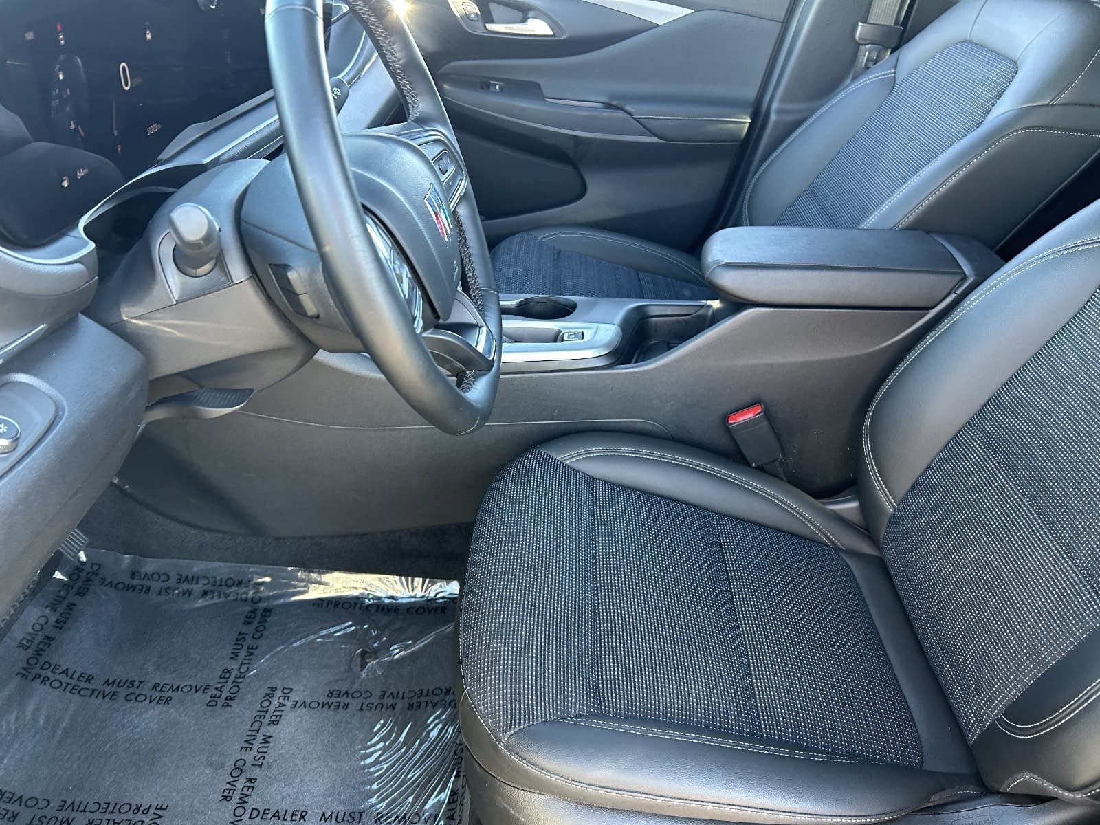 Used 2025 Buick Envista Preferred w/ Convenience I Package FWD image 22