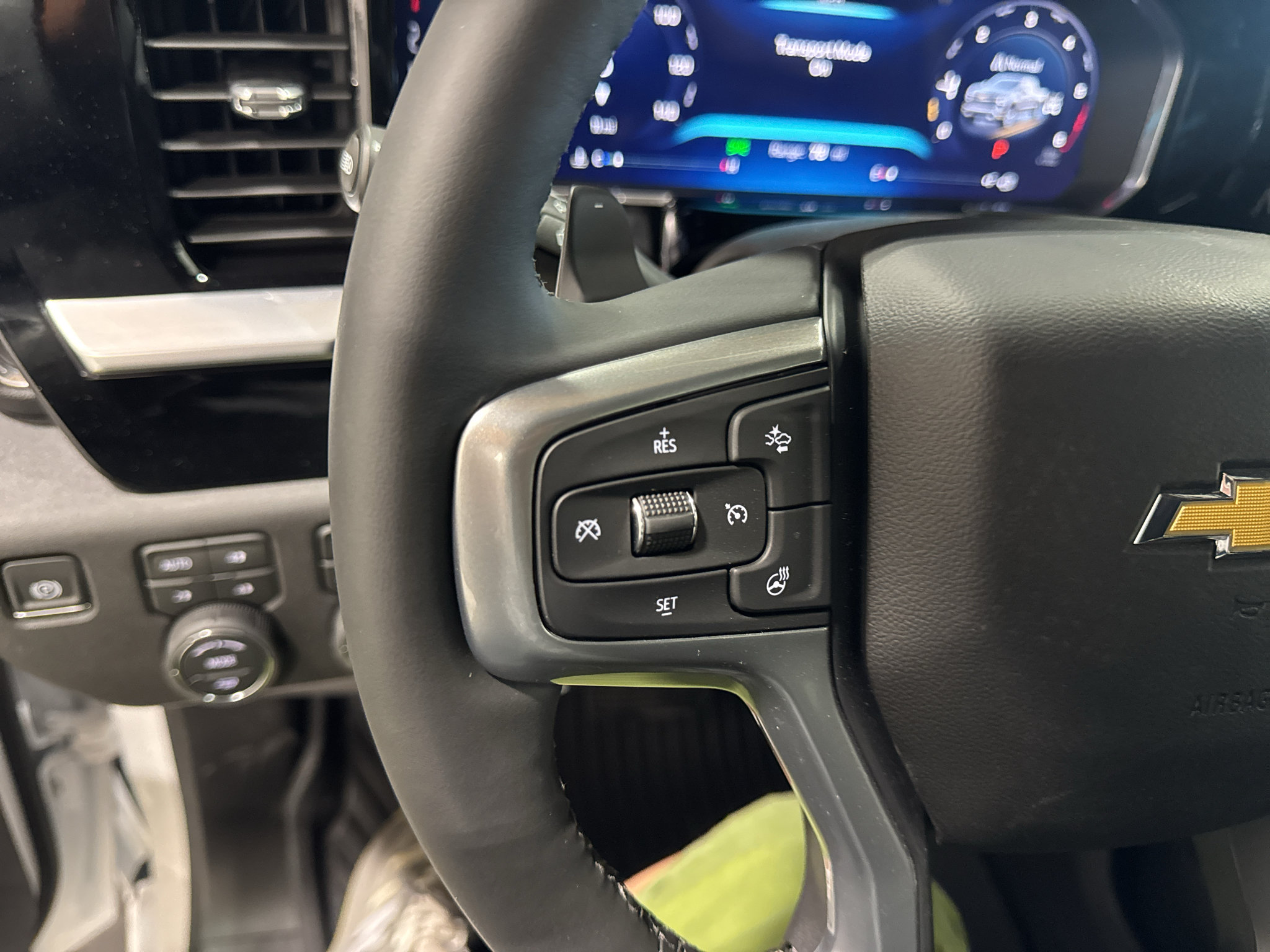 New 2026 Chevrolet Silverado 1500 LT w/ Z71 Off-Road Package AWD/4WD image 25