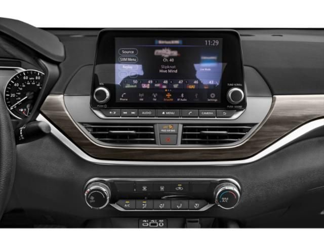 New 2025 Nissan Altima 2.5 SV w/ SV Premium Package FWD image 9