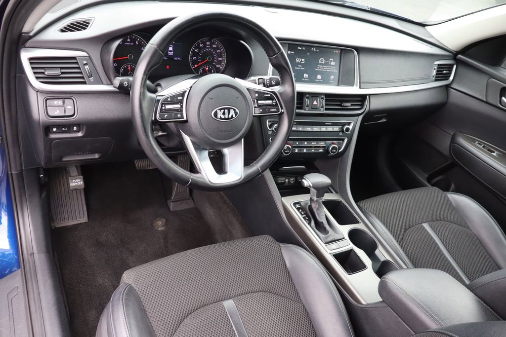 Used 2019 Kia Optima S image 5