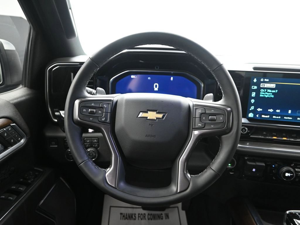 Used 2025 Chevrolet Silverado 1500 High Country w/ Technology Package AWD/4WD image 33