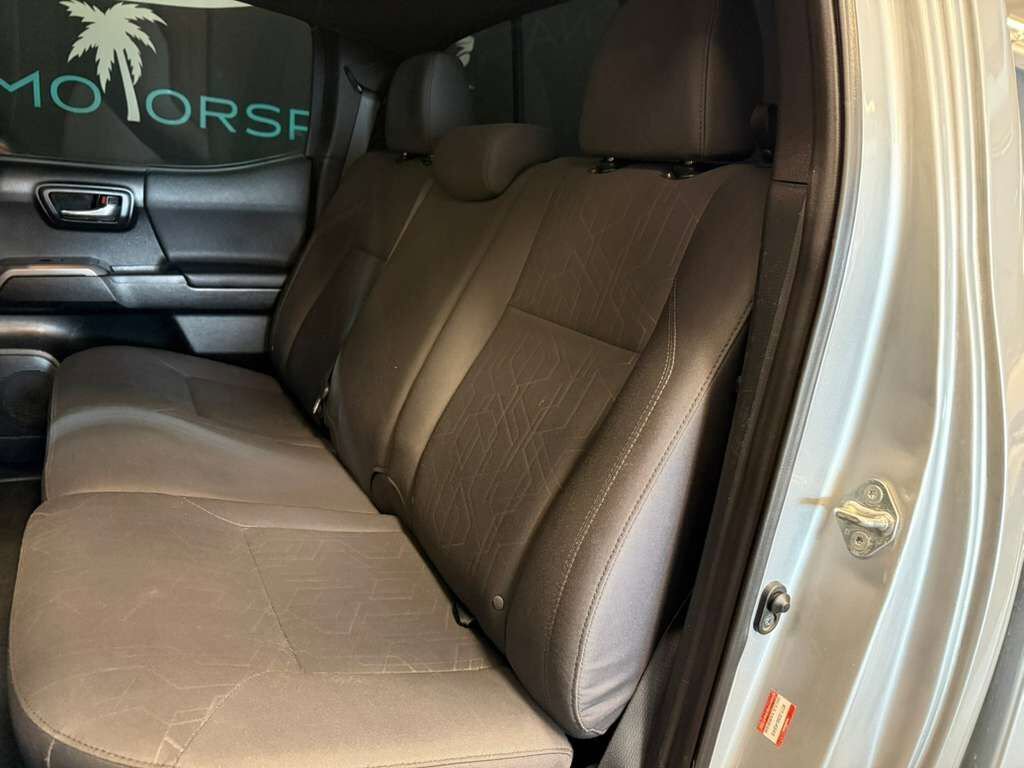 Used 2017 Toyota Tacoma TRD Sport w/ Tow Package image 14
