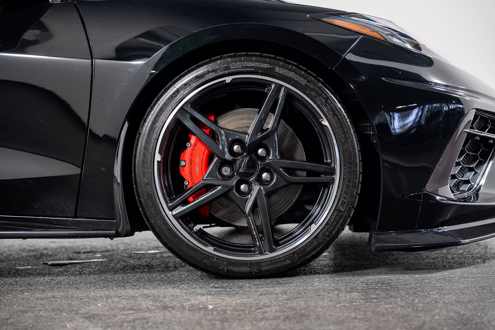 Used 2021 Chevrolet Corvette Stingray Preferred Cpe w/ Z51 Performance Package RWD image 33