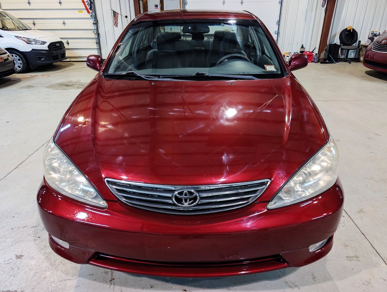 Used 2005 Toyota Camry XLE FWD image 9