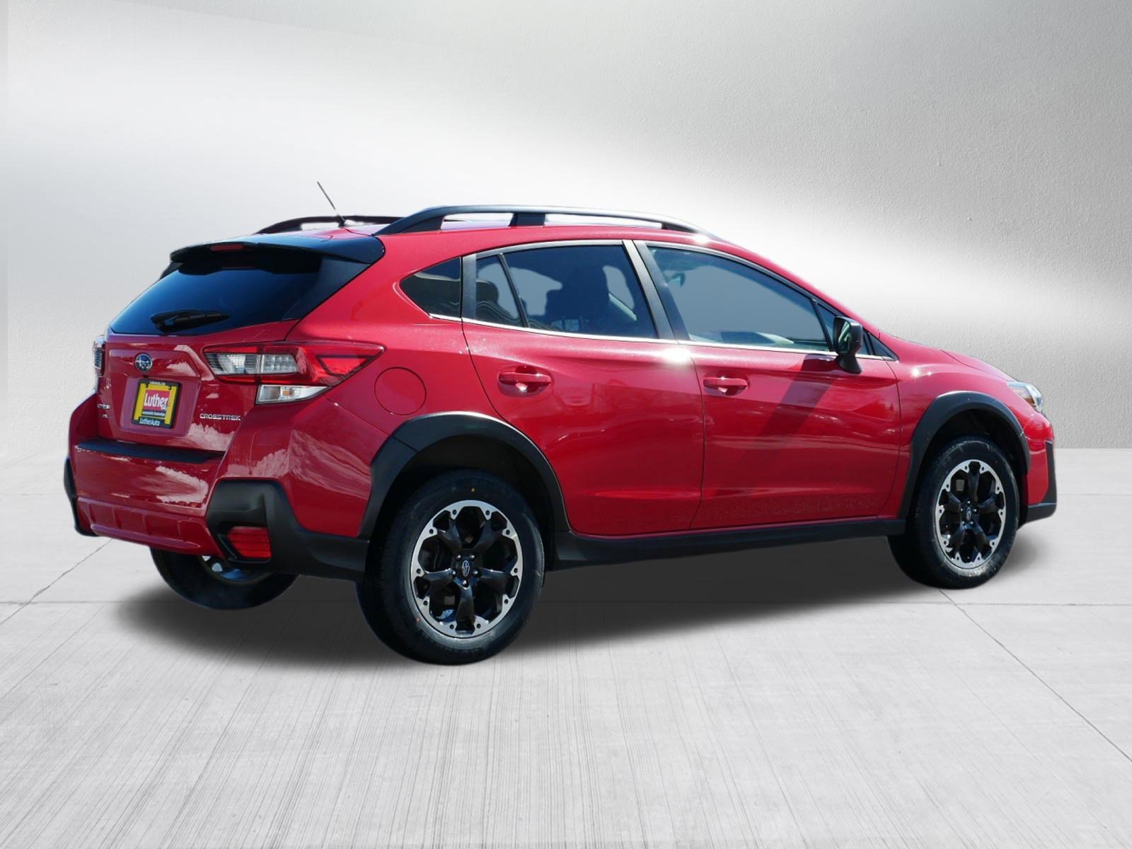 Used 2023 Subaru Crosstrek 2.0i image 7