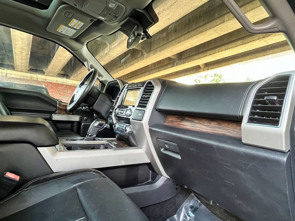 Used 2018 Ford F150 Lariat w/ Equipment Group 502A Luxury AWD/4WD image 23