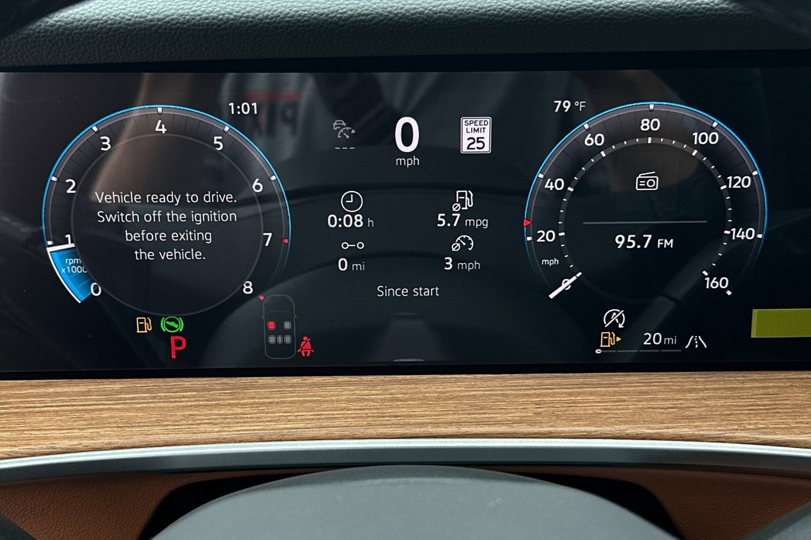 New 2026 Volkswagen Tiguan SEL R-Line AWD/4WD image 25