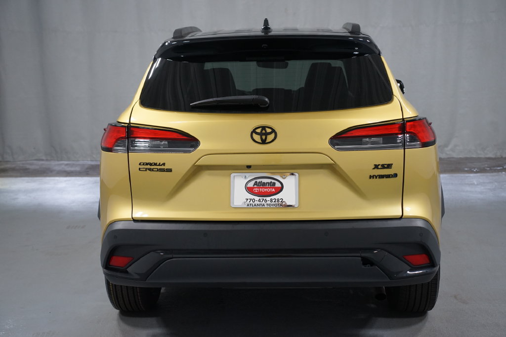 Certified 2023 Toyota Corolla Cross AWD Hybrid w/ Convenience Package image 7
