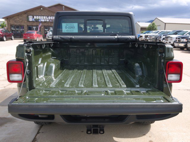 Used 2023 Jeep Gladiator Sport w/ Trailer Tow Package image 5