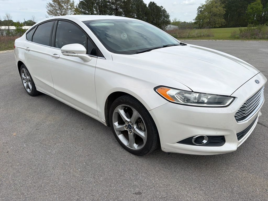 Used 2014 Ford Fusion SE image 5