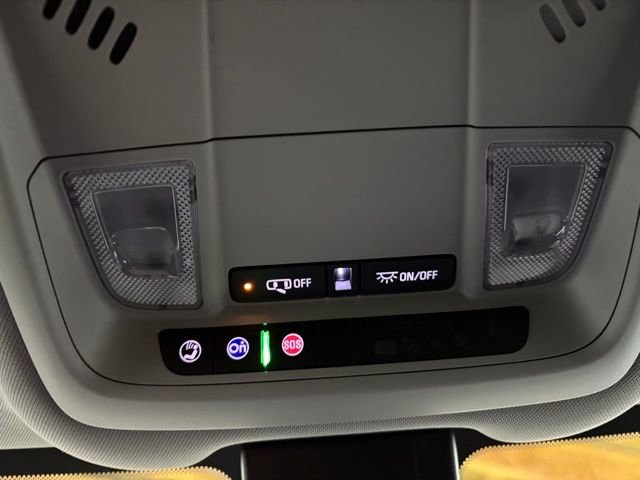 Used 2022 Chevrolet Equinox LT image 41