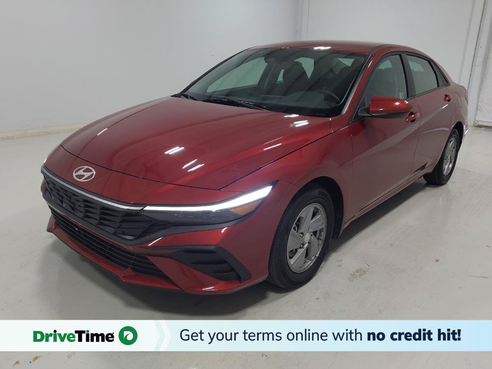 Used 2025 Hyundai Elantra SE FWD image 1