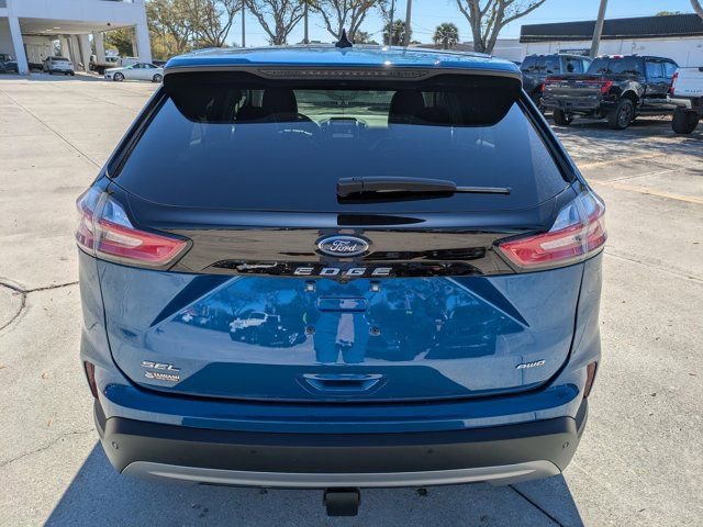 Used 2024 Ford Edge SEL w/ Convenience Package image 9