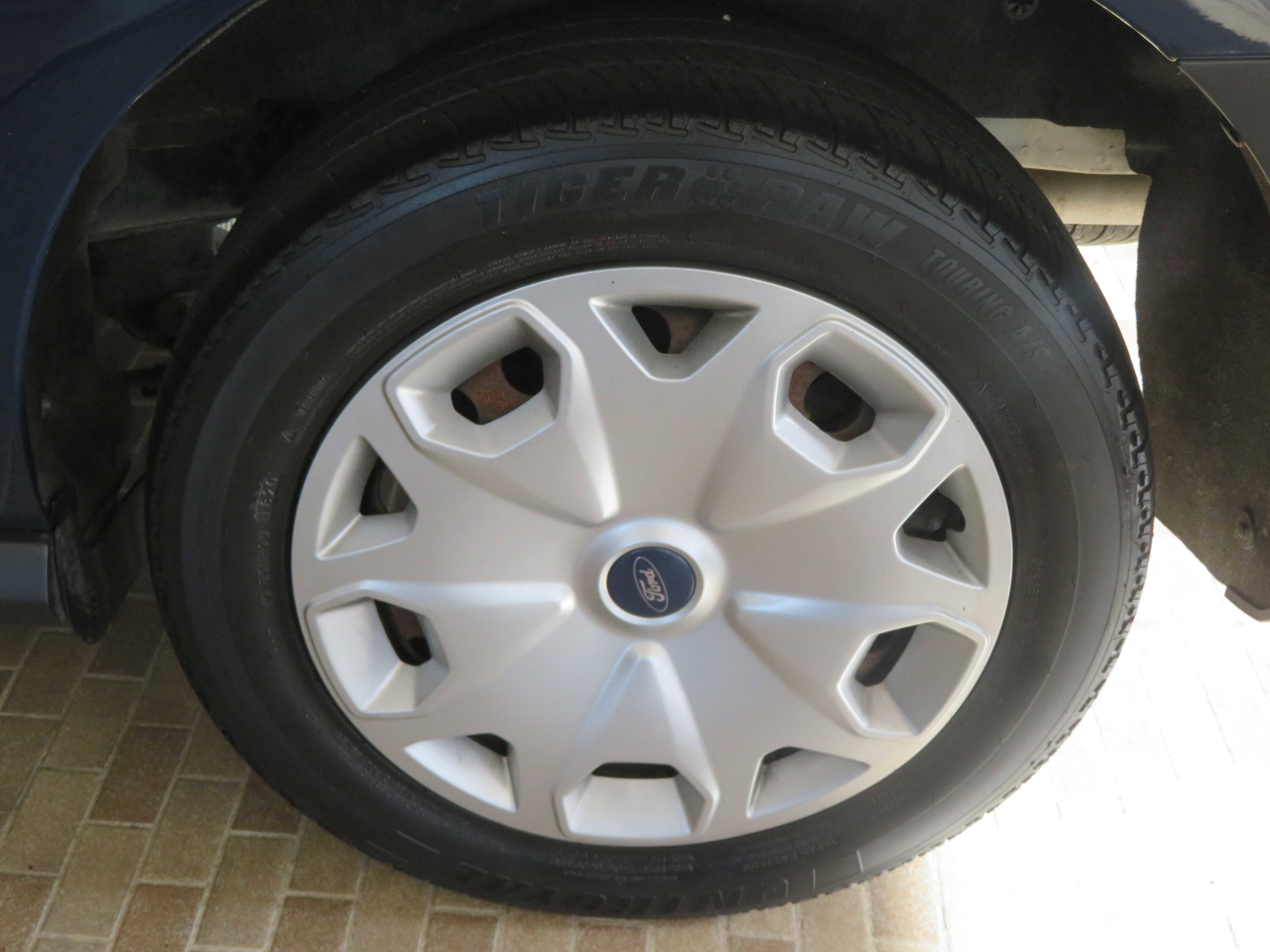 Used 2016 Ford Transit Connect XL image 8