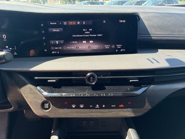 Used 2025 Nissan Murano SV FWD image 24