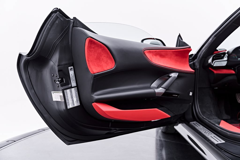 Used 2024 Ferrari SF90 Spider AWD/4WD image 48