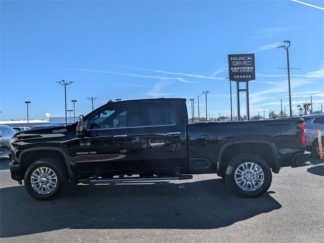 Used 2022 Chevrolet Silverado 3500 High Country image 8